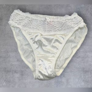 Victoria's Secret Satin & Lace Bikini Panty – Size M